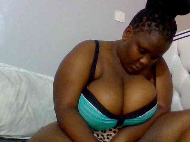 Bursty-Monique webcam