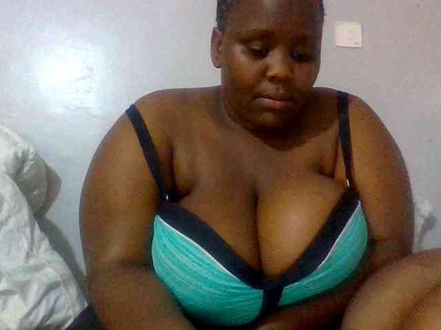 Bursty-Monique webcam