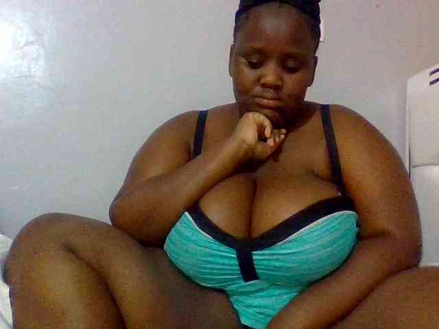 Bursty-Monique webcam