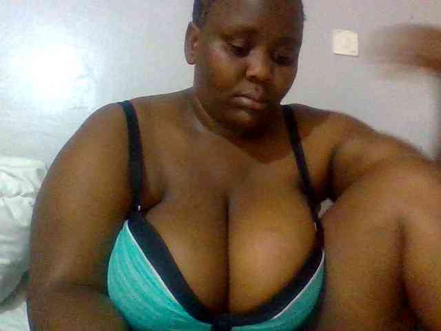 Bursty-Monique webcam