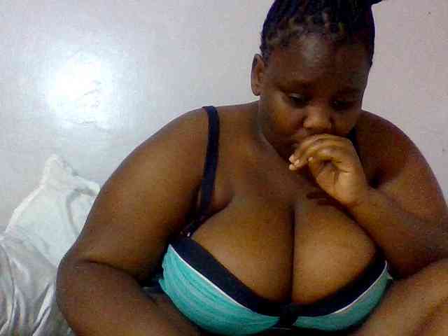 Bursty-Monique webcam