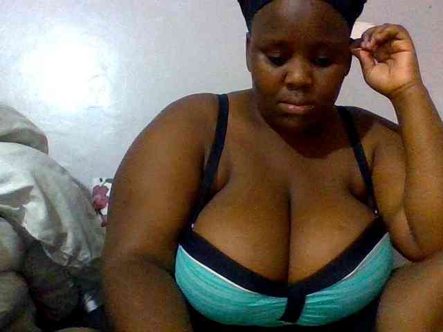 Bursty-Monique webcam