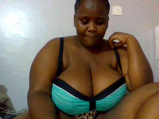 Bursty-Monique webcam