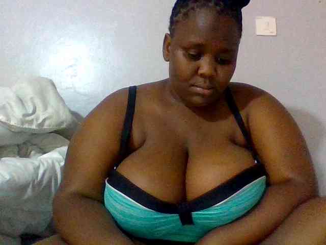 Bursty-Monique webcam