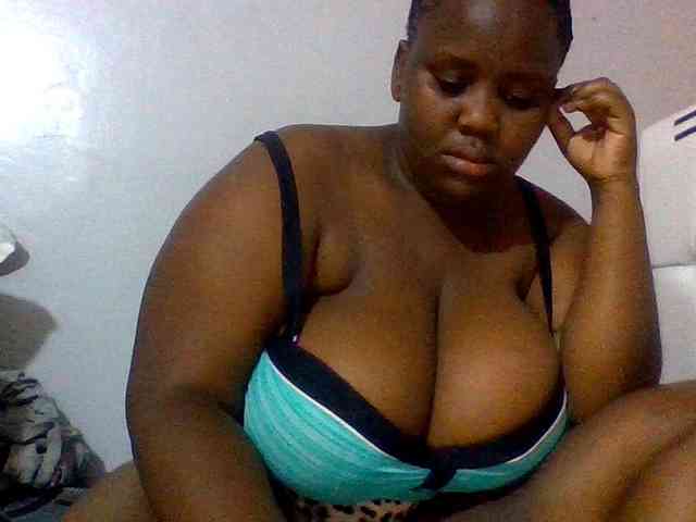 Bursty-Monique webcam