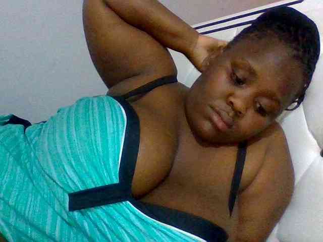 Bursty-Monique webcam