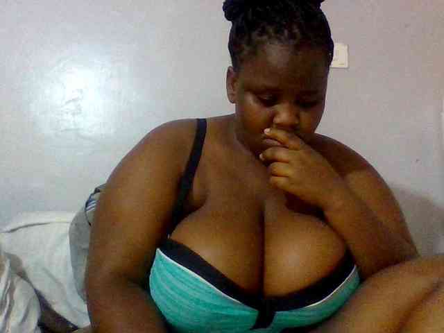 Bursty-Monique webcam