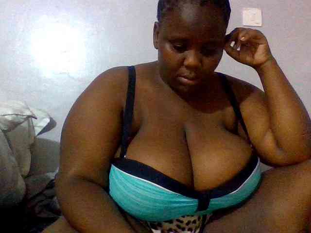 Bursty-Monique webcam