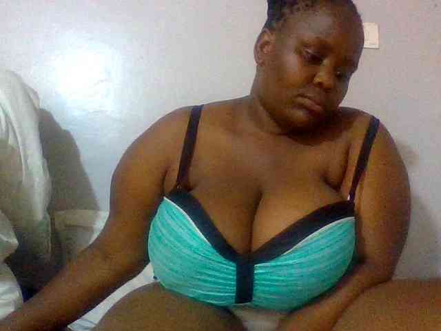Bursty-Monique webcam