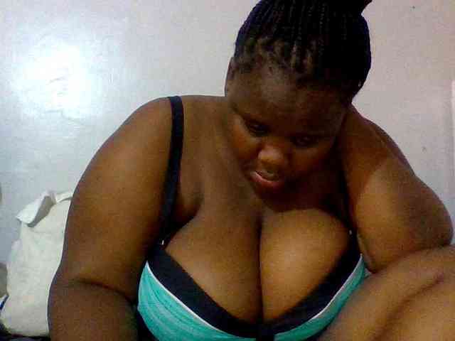 Bursty-Monique webcam