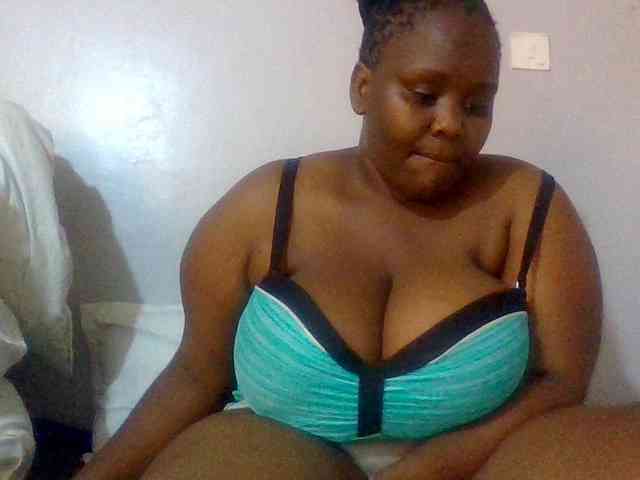 Bursty-Monique webcam