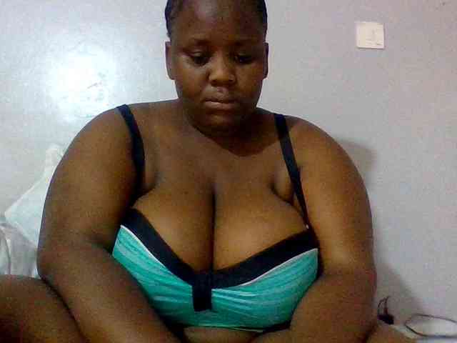 Bursty-Monique webcam