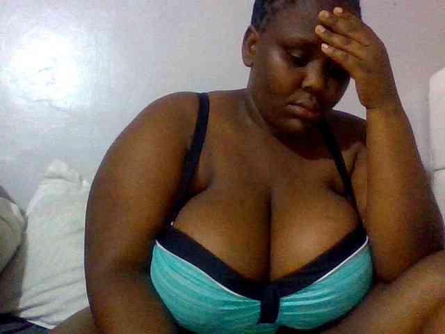 Bursty-Monique webcam