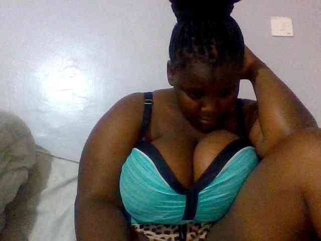 Bursty-Monique webcam