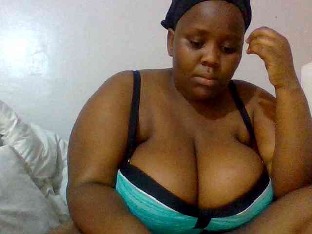 Bursty-Monique webcam