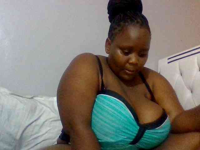 Bursty-Monique webcam