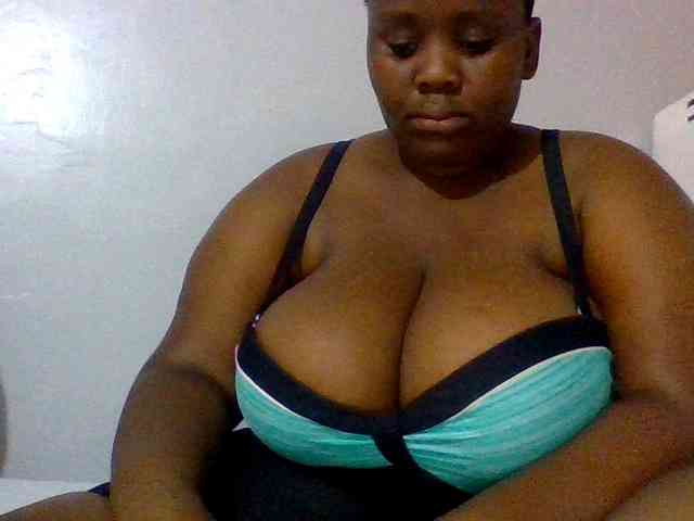 Bursty-Monique webcam