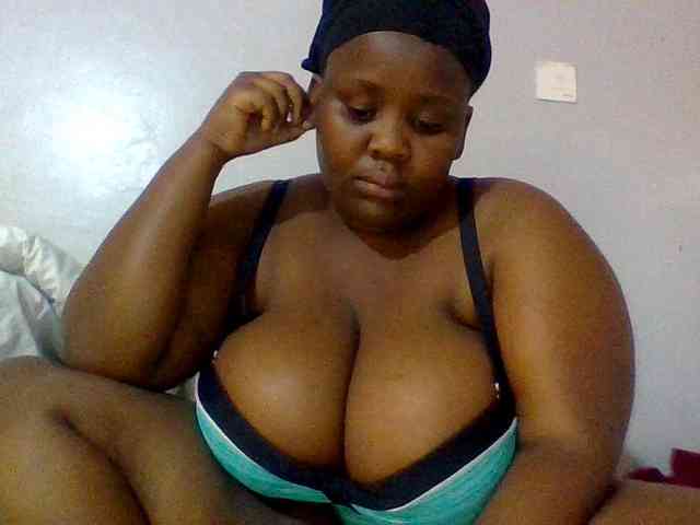 Bursty-Monique webcam