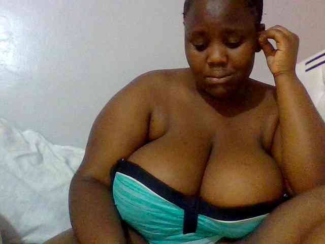 Bursty-Monique webcam