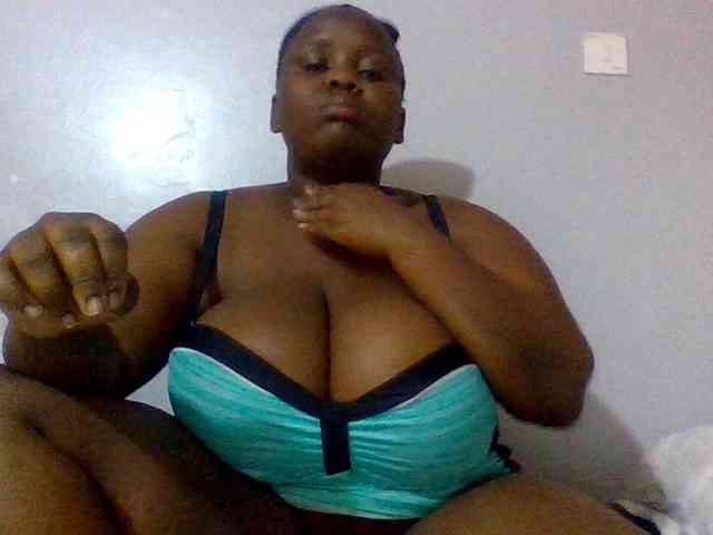 Bursty-Monique webcam