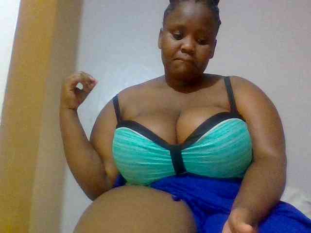 Bursty-Monique webcam