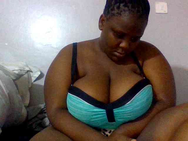 Bursty-Monique webcam
