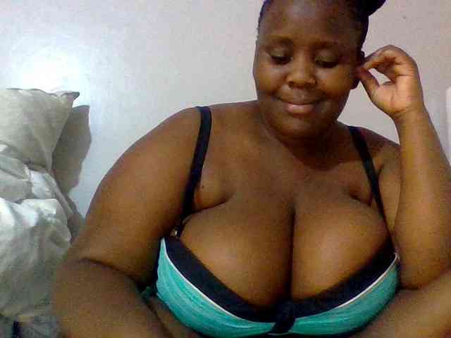 Bursty-Monique webcam