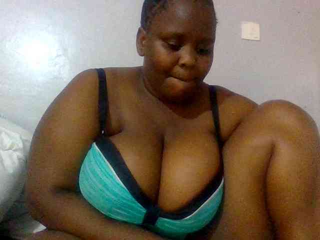 Bursty-Monique webcam