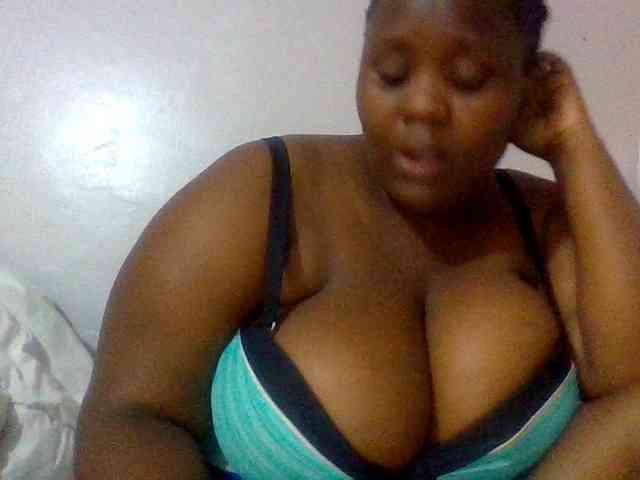 Bursty-Monique webcam