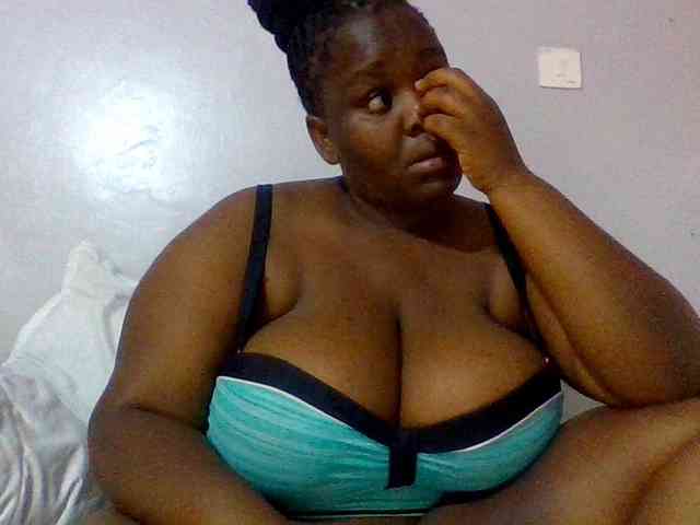 Bursty-Monique webcam