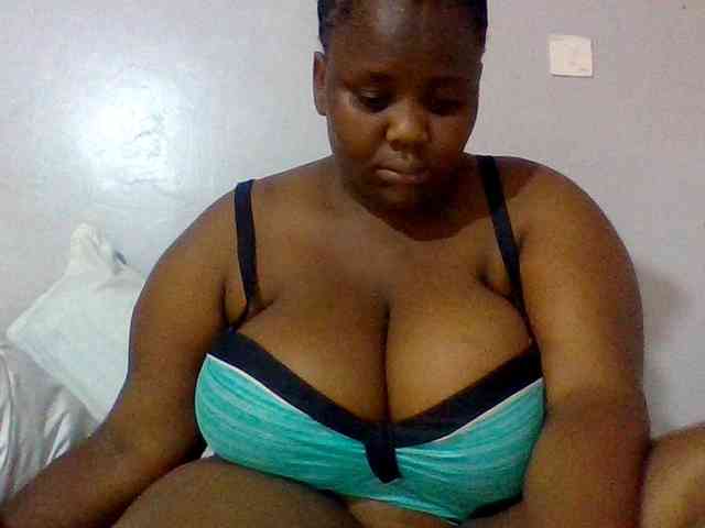 Bursty-Monique webcam