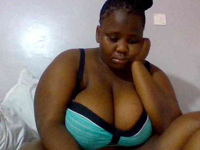 Bursty-Monique webcam