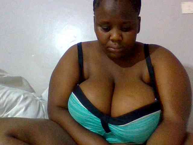 Bursty-Monique webcam