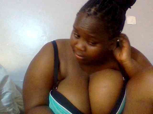 Bursty-Monique webcam
