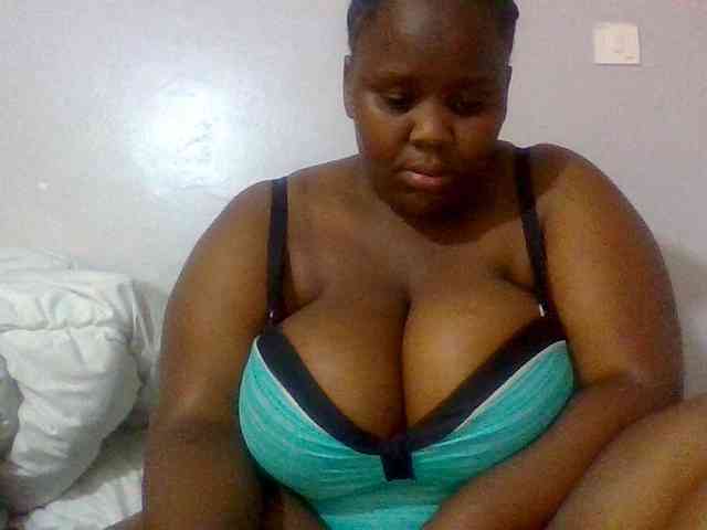 Bursty-Monique webcam