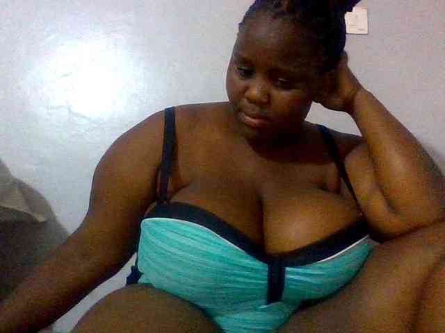 Bursty-Monique webcam