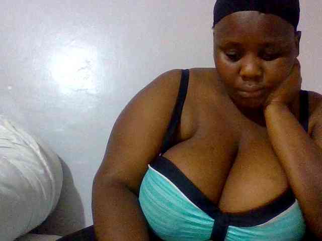 Bursty-Monique webcam