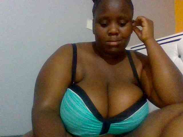 Bursty-Monique webcam