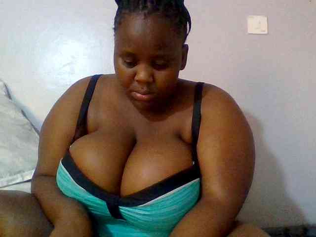 Bursty-Monique webcam