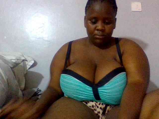 Bursty-Monique webcam