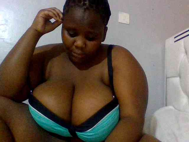 Bursty-Monique webcam