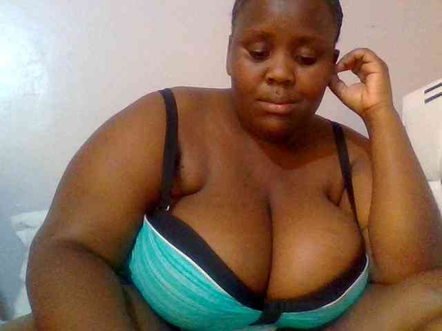 Bursty-Monique webcam