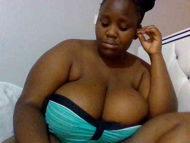 Bursty-Monique webcam