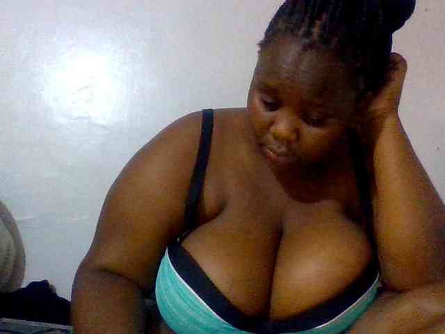 Bursty-Monique webcam