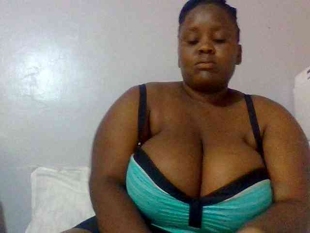 Bursty-Monique webcam