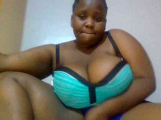 Bursty-Monique webcam