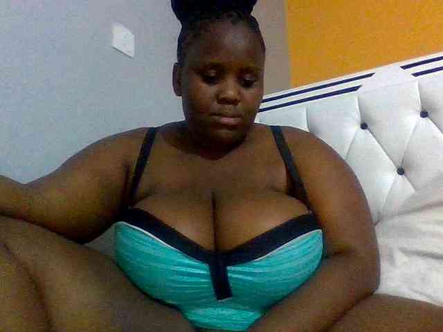 Bursty-Monique webcam