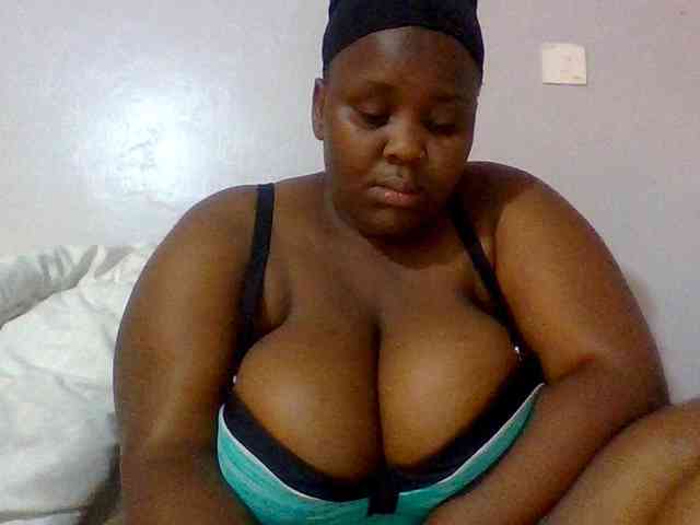 Bursty-Monique webcam