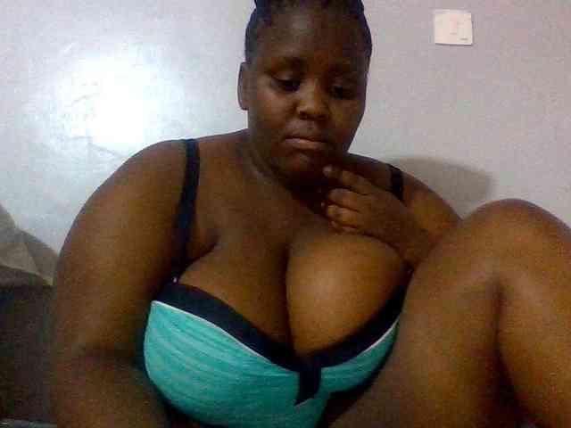 Bursty-Monique webcam