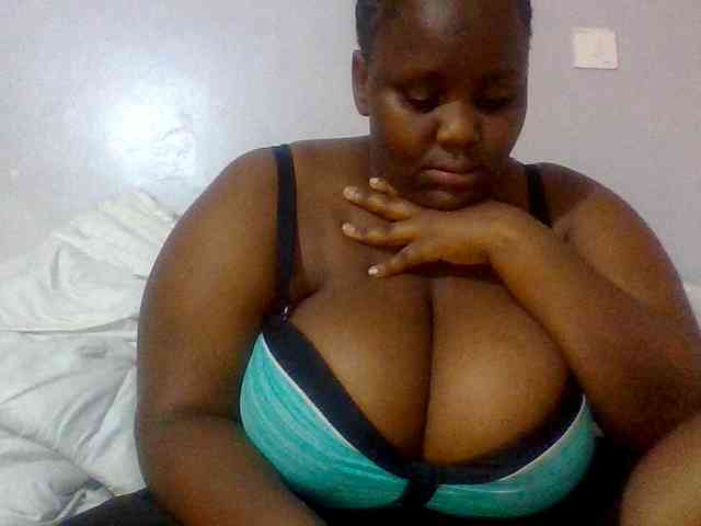 Bursty-Monique webcam